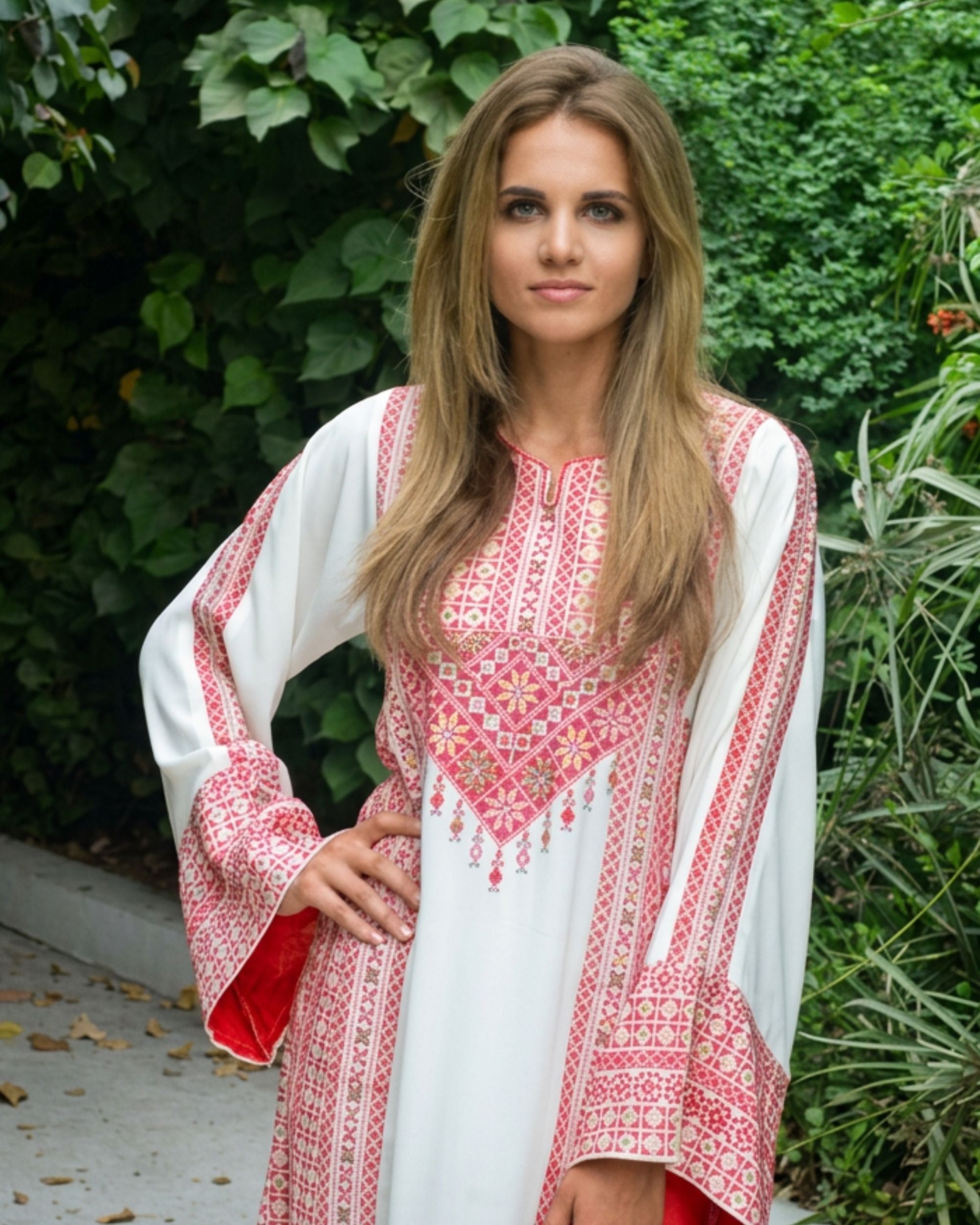 Lulu - White & Red