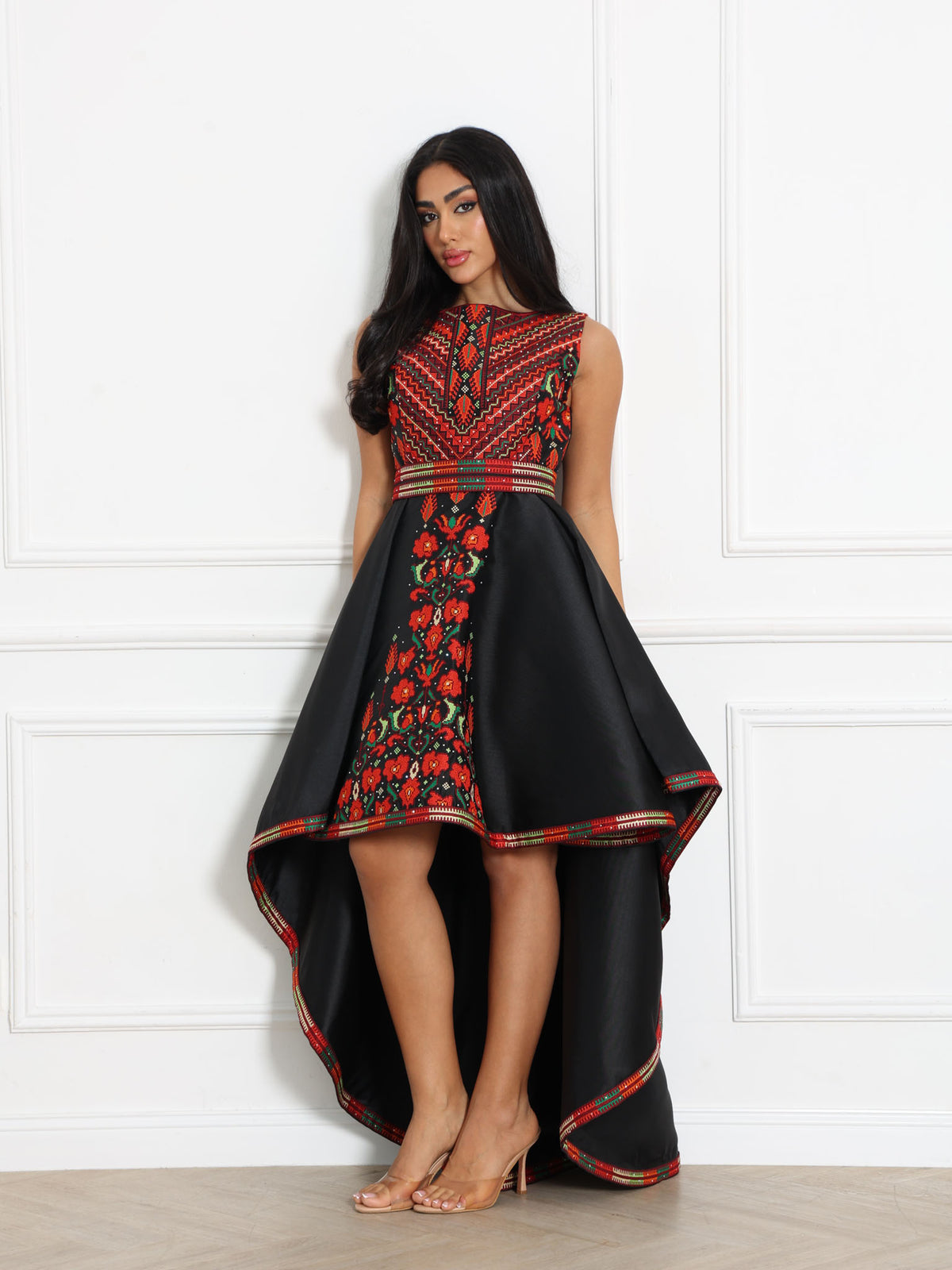 Malak - Black Amber