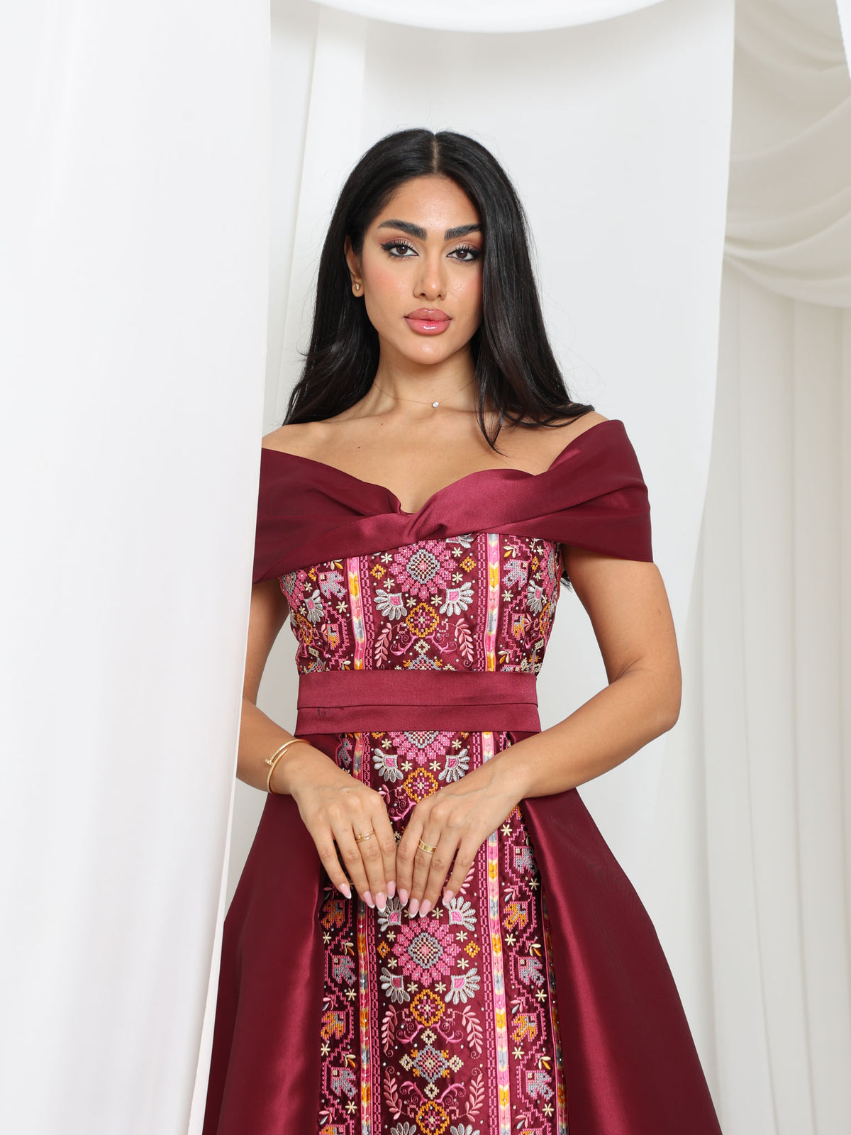 Amira - Royal Maroon