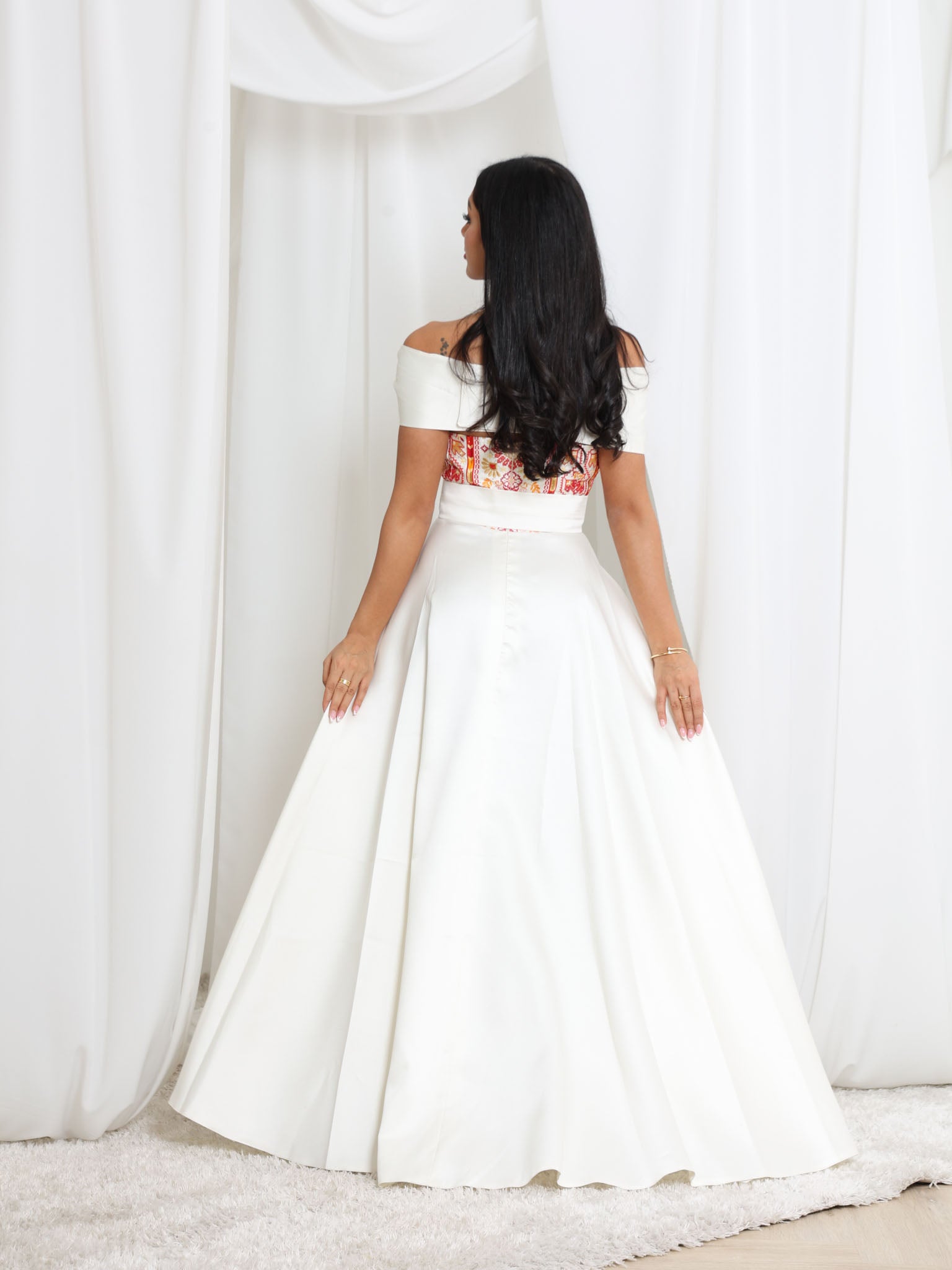 Amira - Ivory White